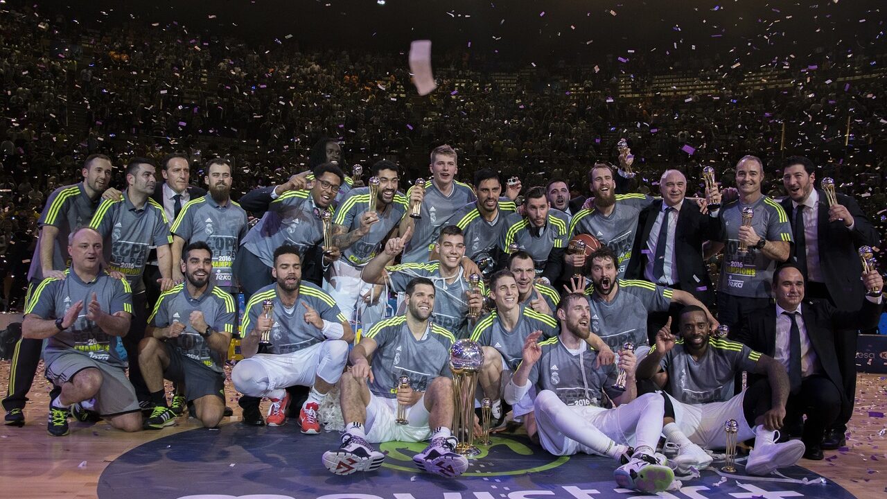 Real Madrid Edge Manchester City in Champions League Thriller